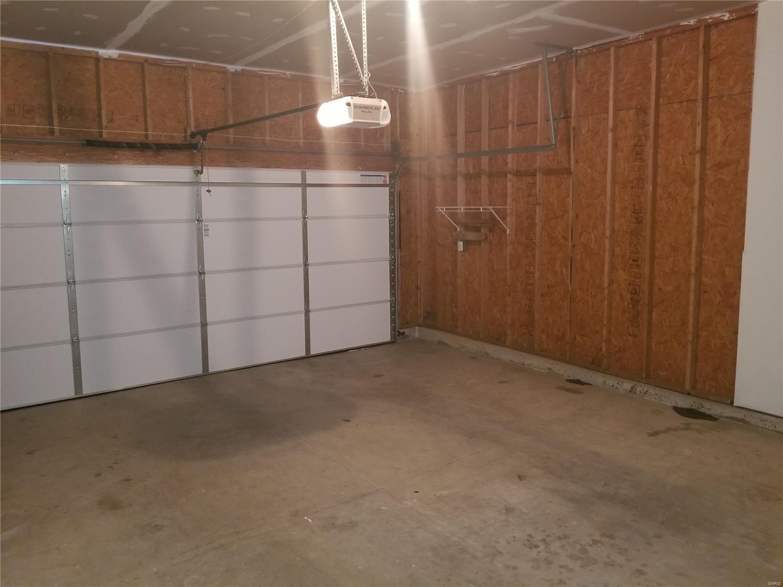 Winghaven-Hawthorn Village - Residential