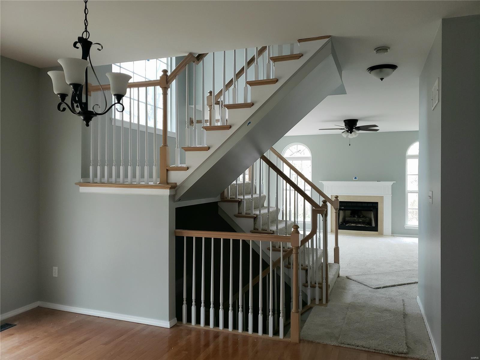 Winghaven-Hawthorn Village - Residential