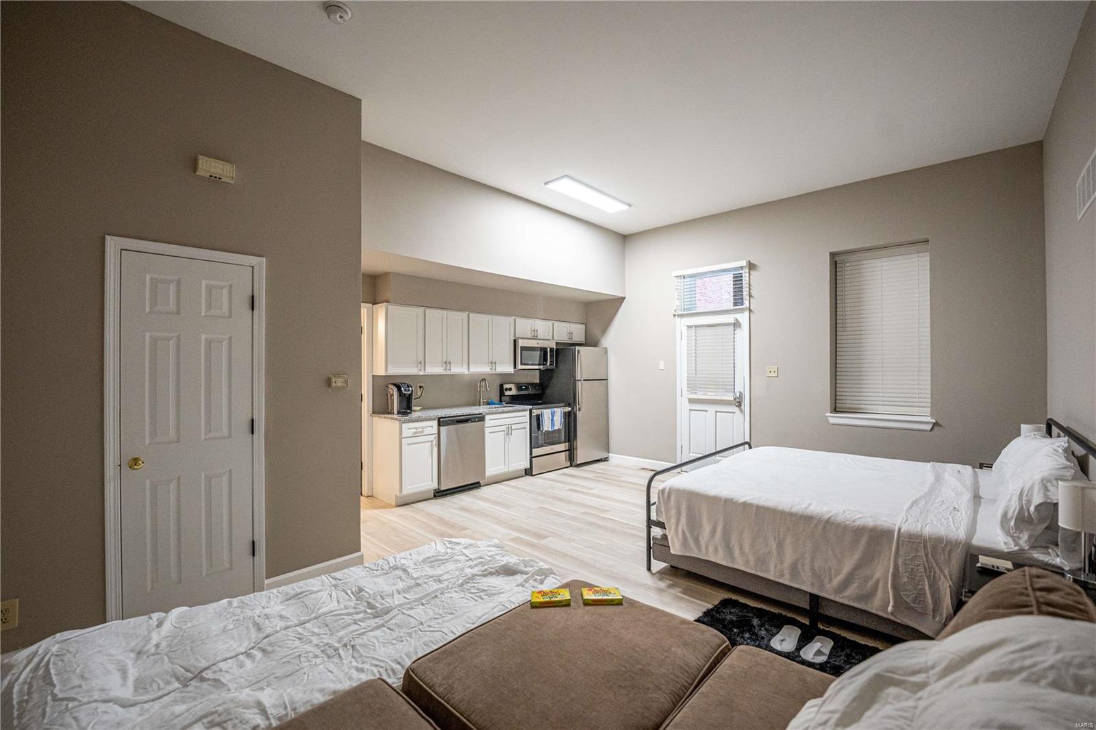 Allens/Russell - Residential Income