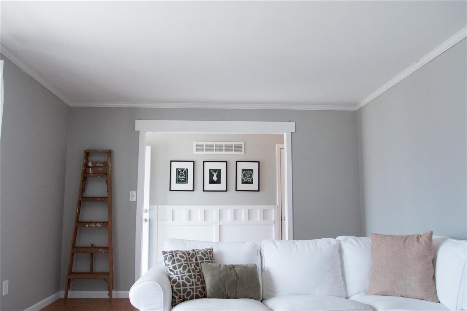 Country Hill Estate #3 - Residential