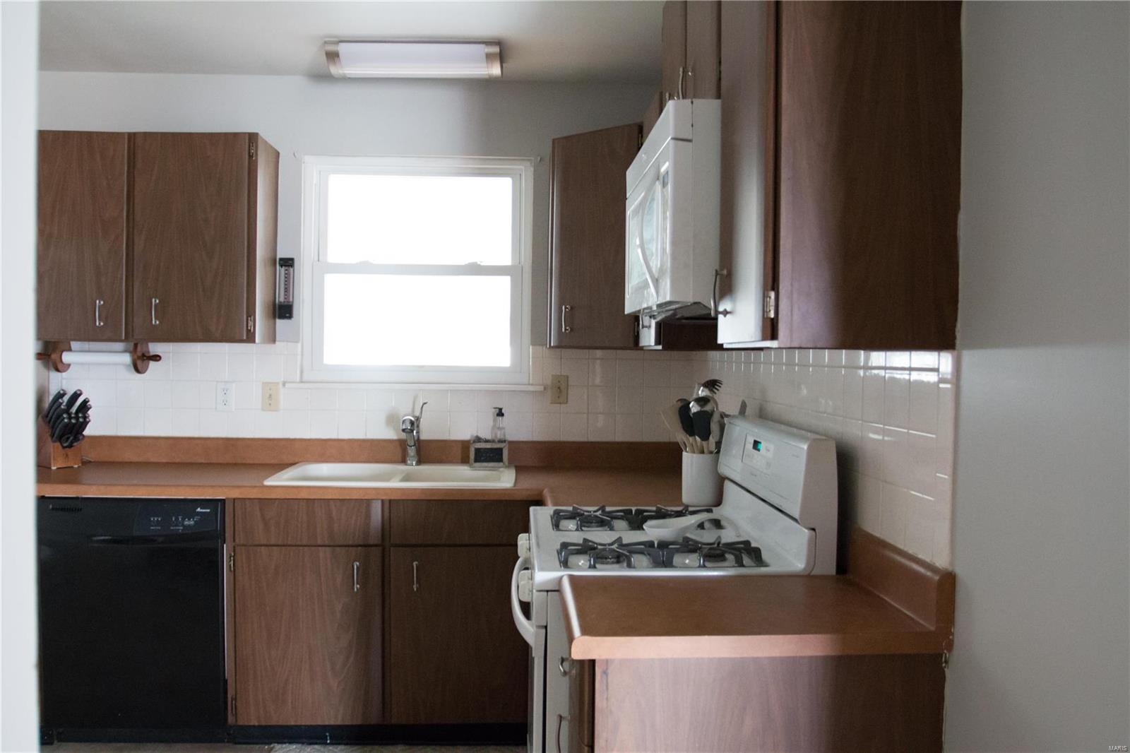 Country Hill Estate #3 - Residential