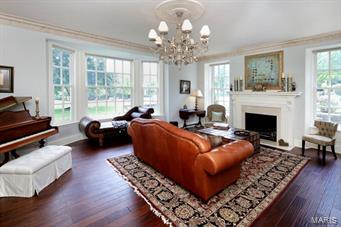 Apple Tree - Residential