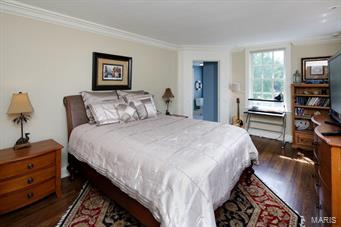 Apple Tree - Residential