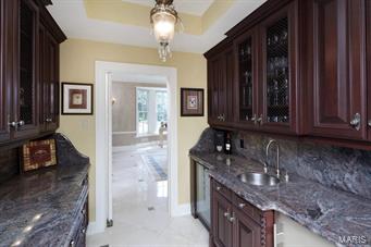 Apple Tree - Residential