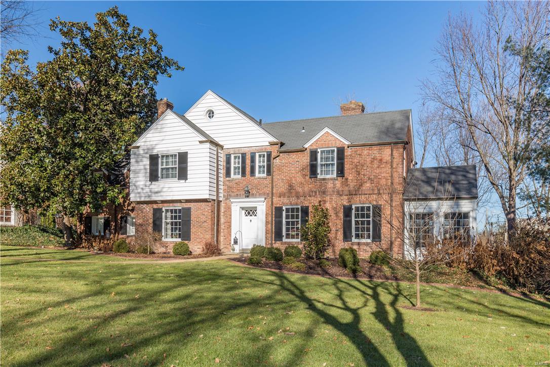 Loren Woods - Residential