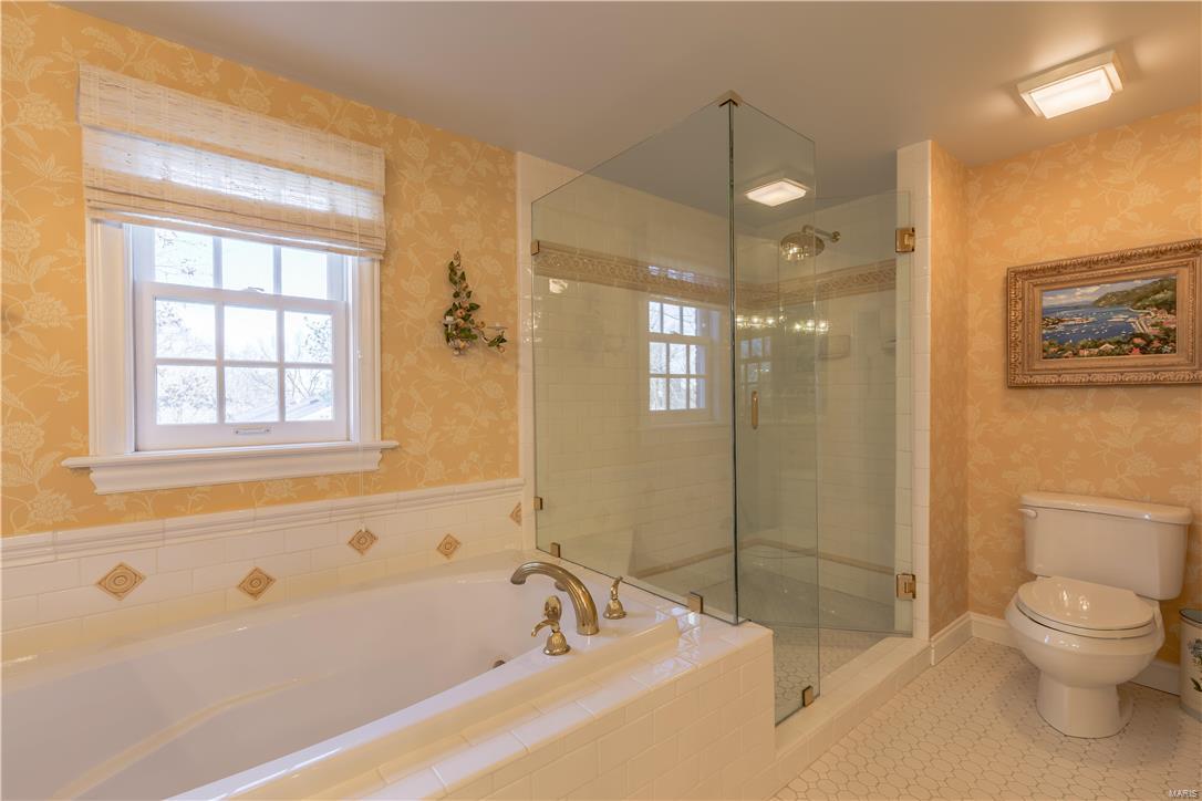 Loren Woods - Residential