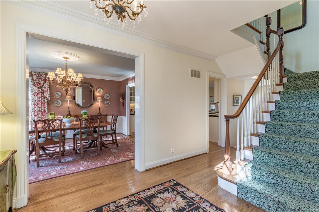 Loren Woods - Residential