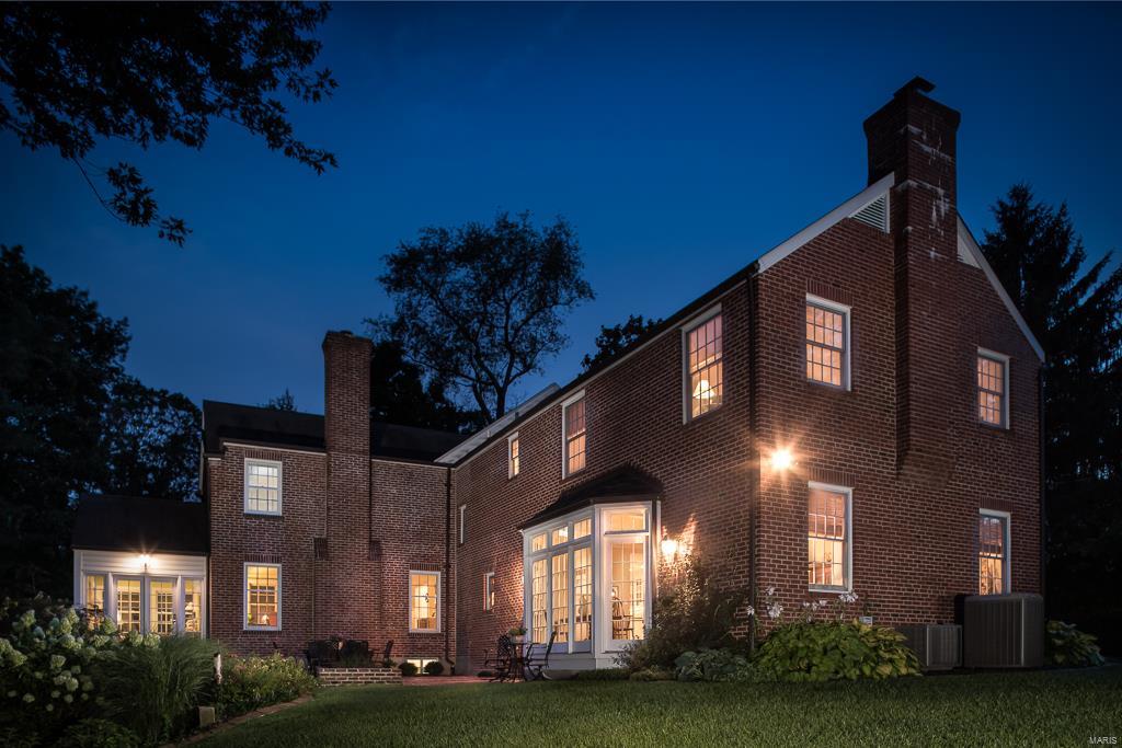 Loren Woods - Residential