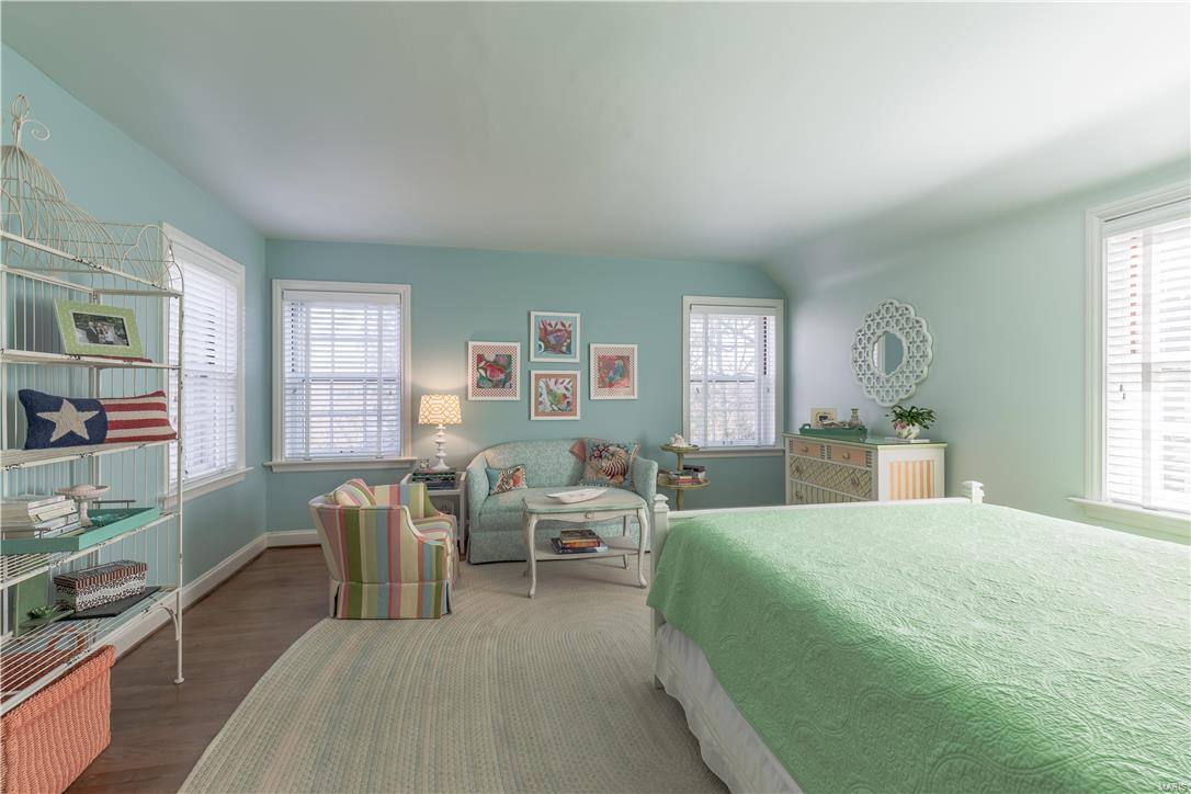 Loren Woods - Residential