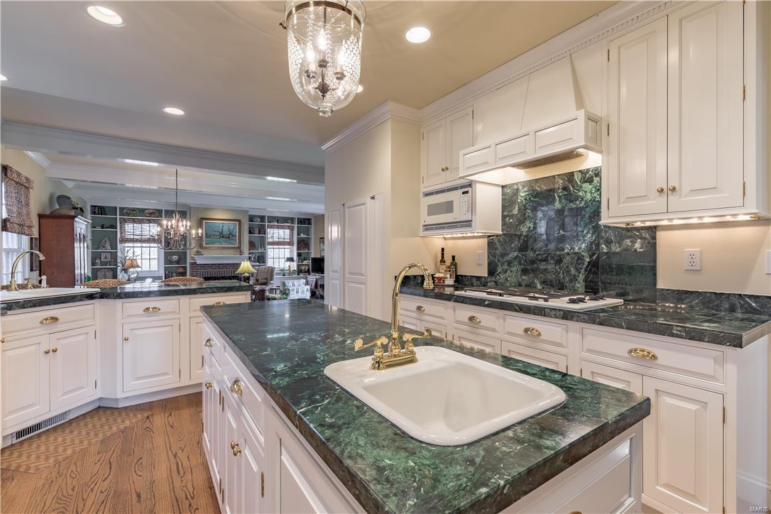 Loren Woods - Residential