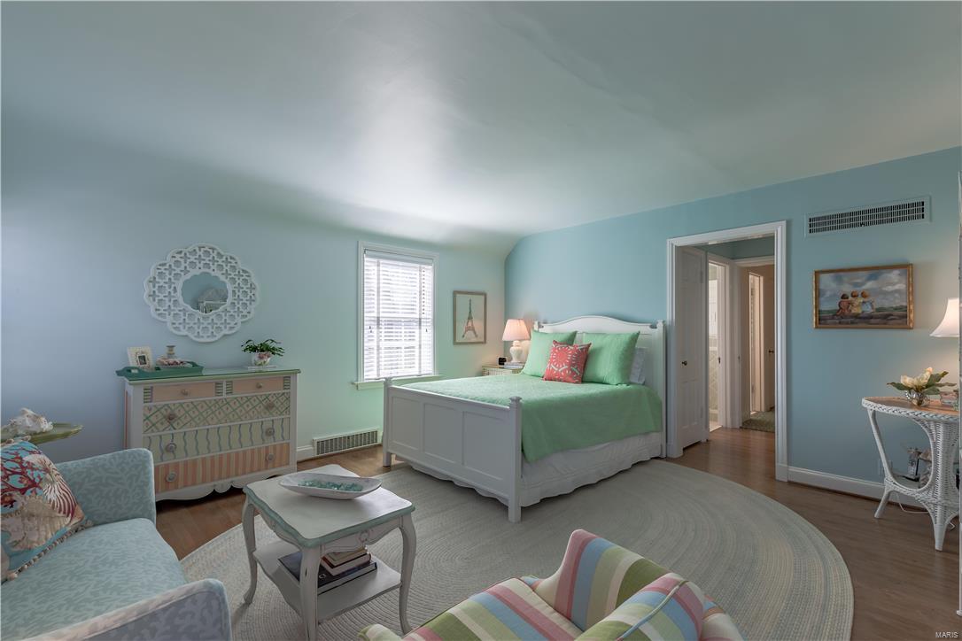 Loren Woods - Residential