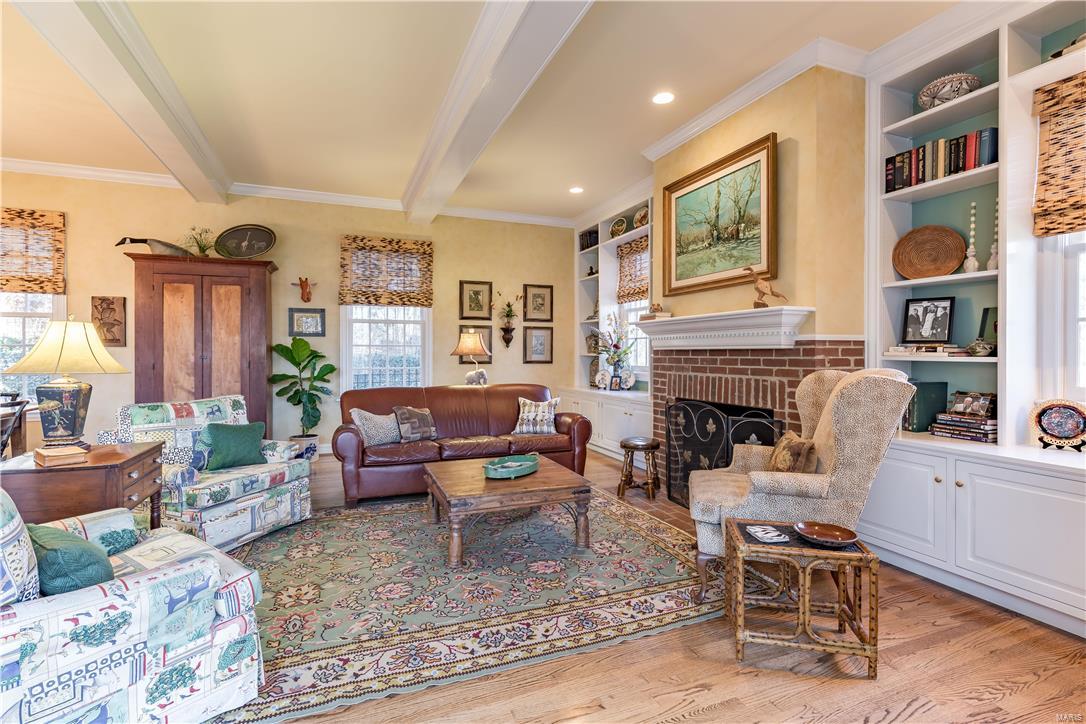 Loren Woods - Residential