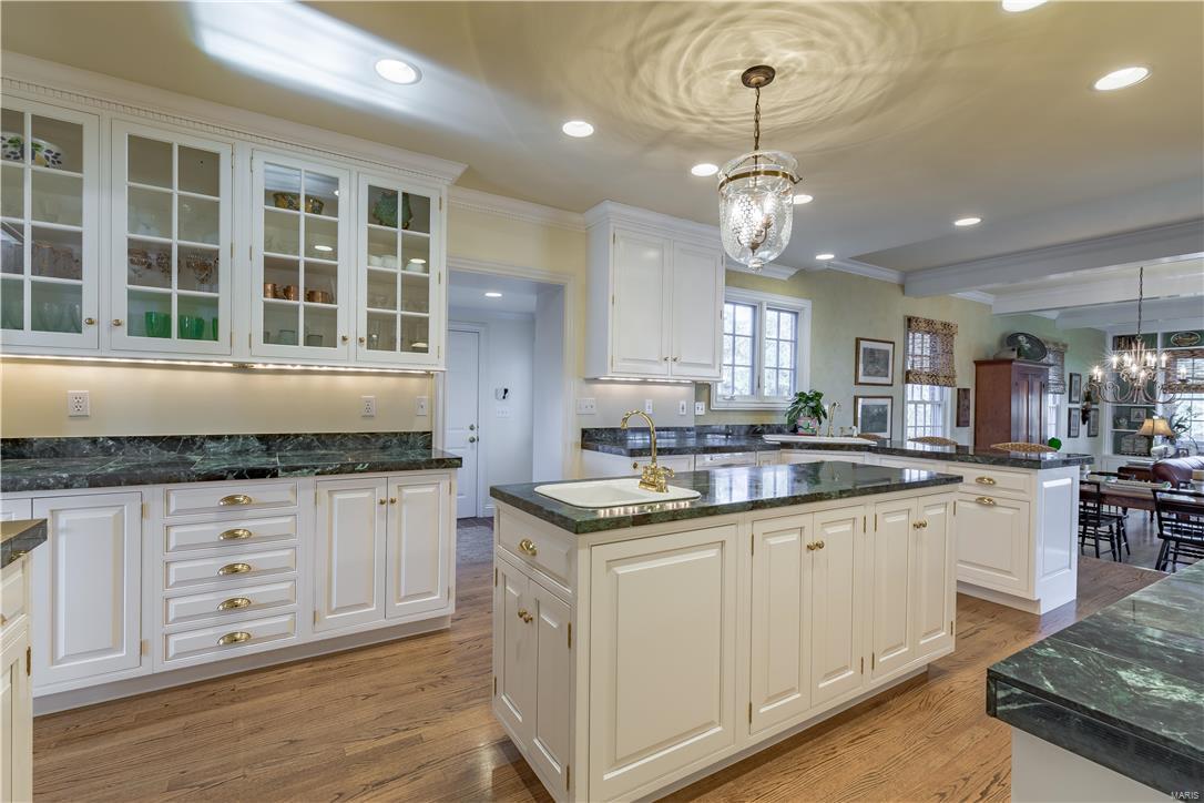 Loren Woods - Residential