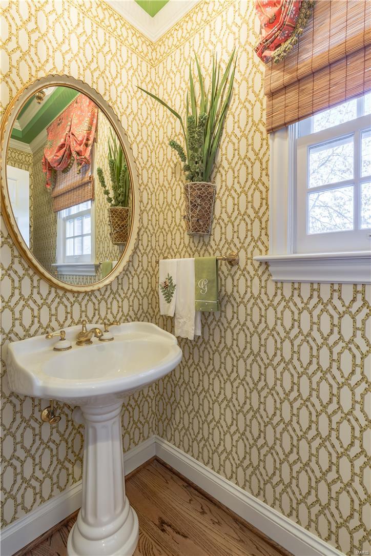 Loren Woods - Residential