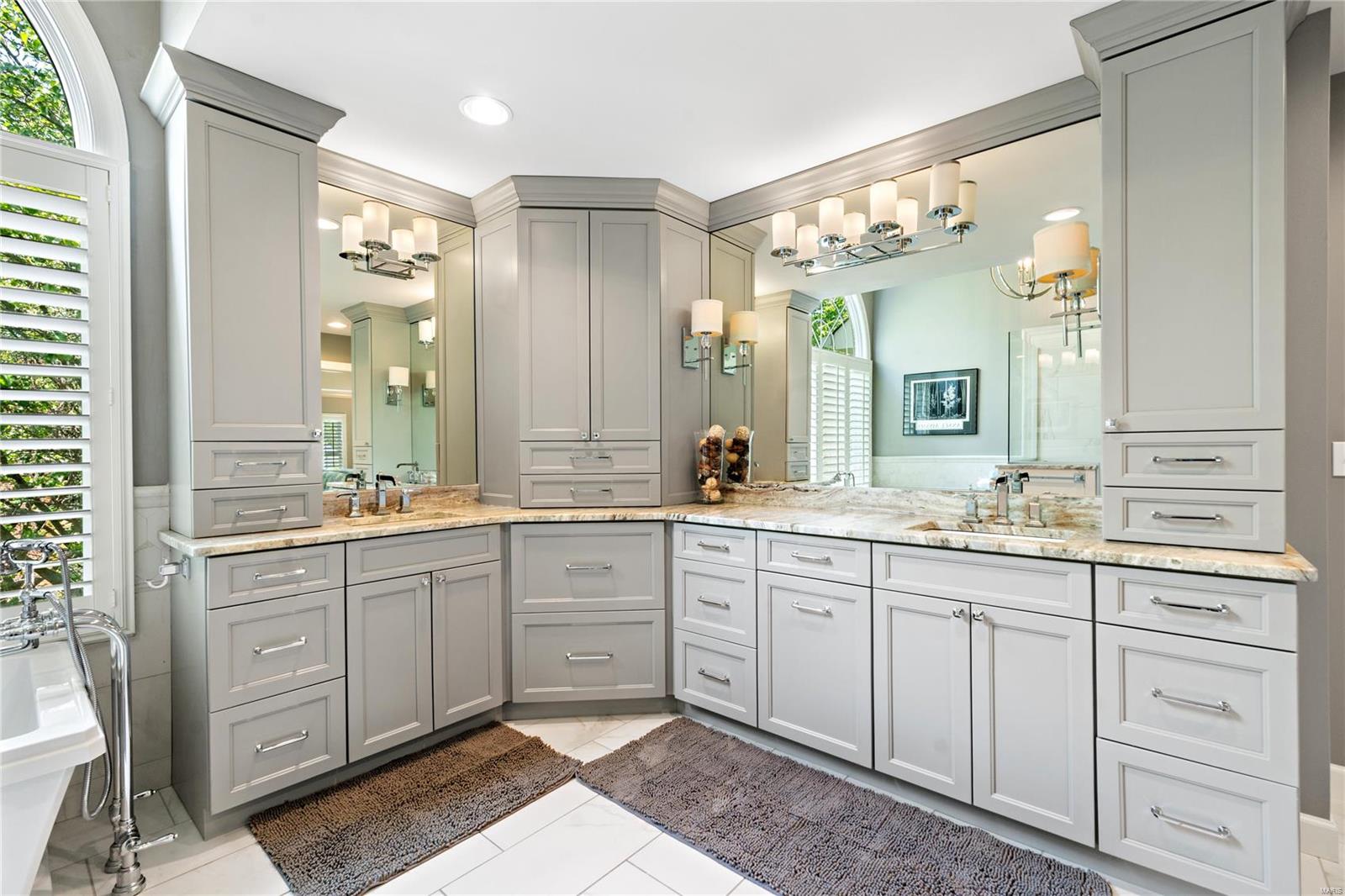 Brook Hill - Residential