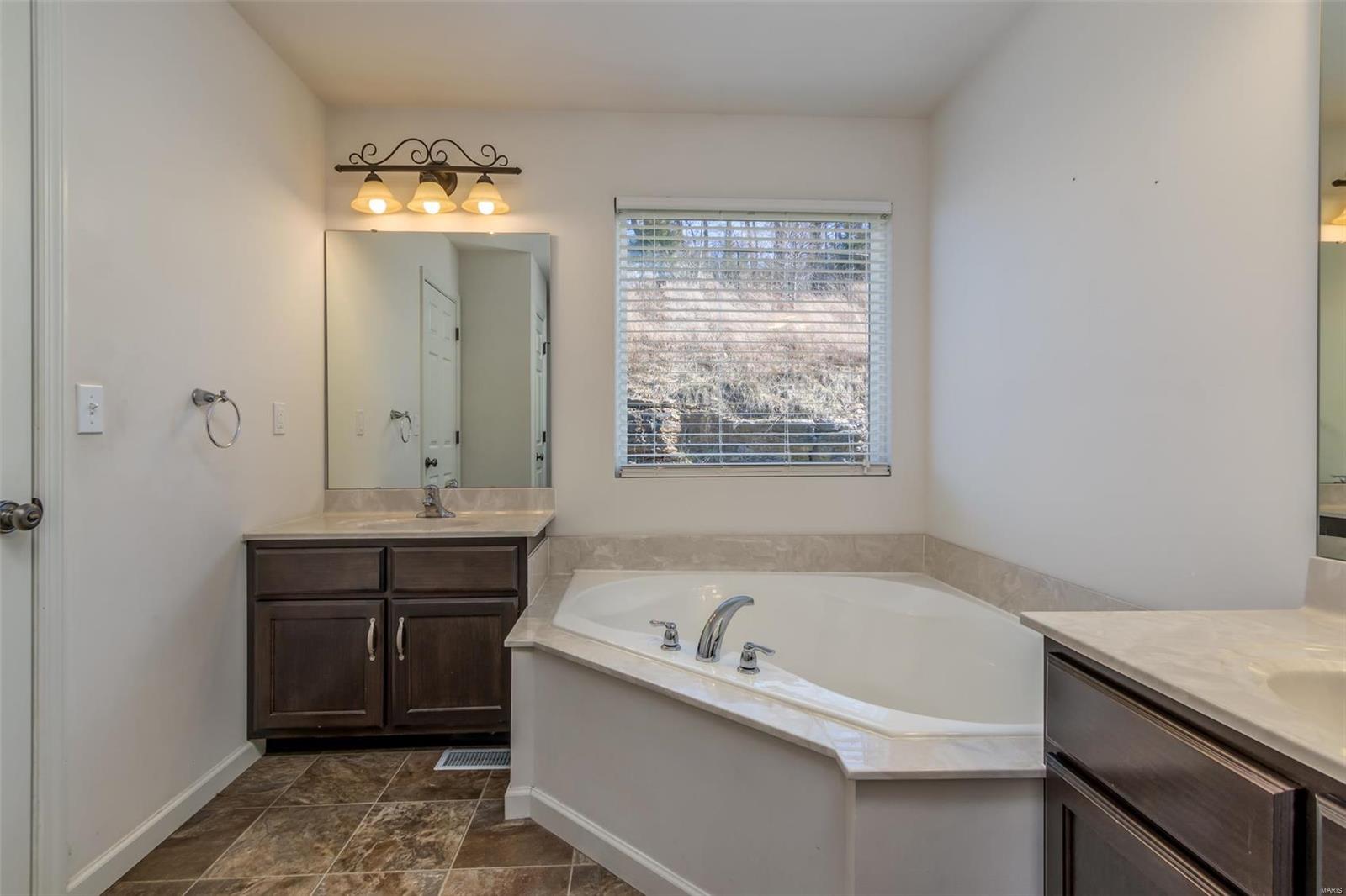 Seckman Lake Estates 07 - Residential