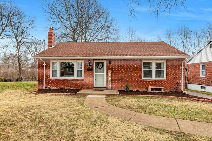 OPEN MARCH 31, 1-3pm.  
Super cute, 3 bed with 2 FULL baths ranch home in U City.  This brick ranch has a finished lower level with a full bath and LARGE fenced backyard and is nestled on a quiet family friendly street.  The home measures in a little over 1,500 total square feet.  You'll find some freshly painted beds and baths.  Newer roof, newer window treatments, 6 panel doors, refreshed baseboards, remodeled upstairs bath are just a few of the highlights of this wonderful home.  Come see it in person and call it your new home!