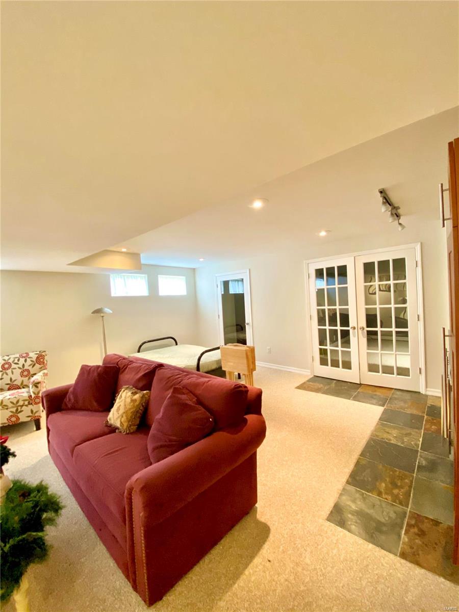 Weatherby Place - Residential