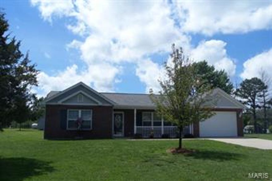 Home built in 2007 is one owner and in great shpae, has been very well maintianed, attractive home, full brick front and vinyl siding on back and sides, has big living room with end gas fireplace, big kitchen with lots of oak custom cabinetry and all applinances remain, dining seperated from kitchen by breakfast bar, rear has sun room with french doors from dining area, 2 bedrooms and 2 bath, nice size laundry room and one car attached garage with opener, has covered front porch. Home is handicapp accessible and in good quite location, with all nice housing within the area. Owner occupied, must have appointment to show. Additional Rooms: Sun Room