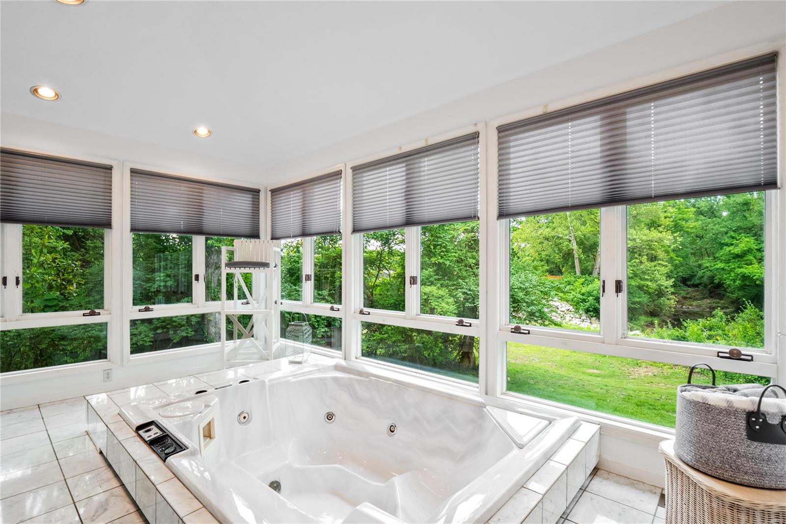 Charlesville Tr Lt Pt 7 Bdy Adj - Residential