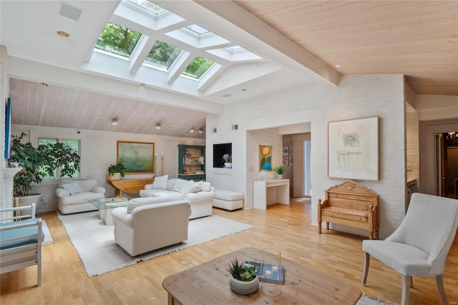 Charlesville Tr Lt Pt 7 Bdy Adj - Residential