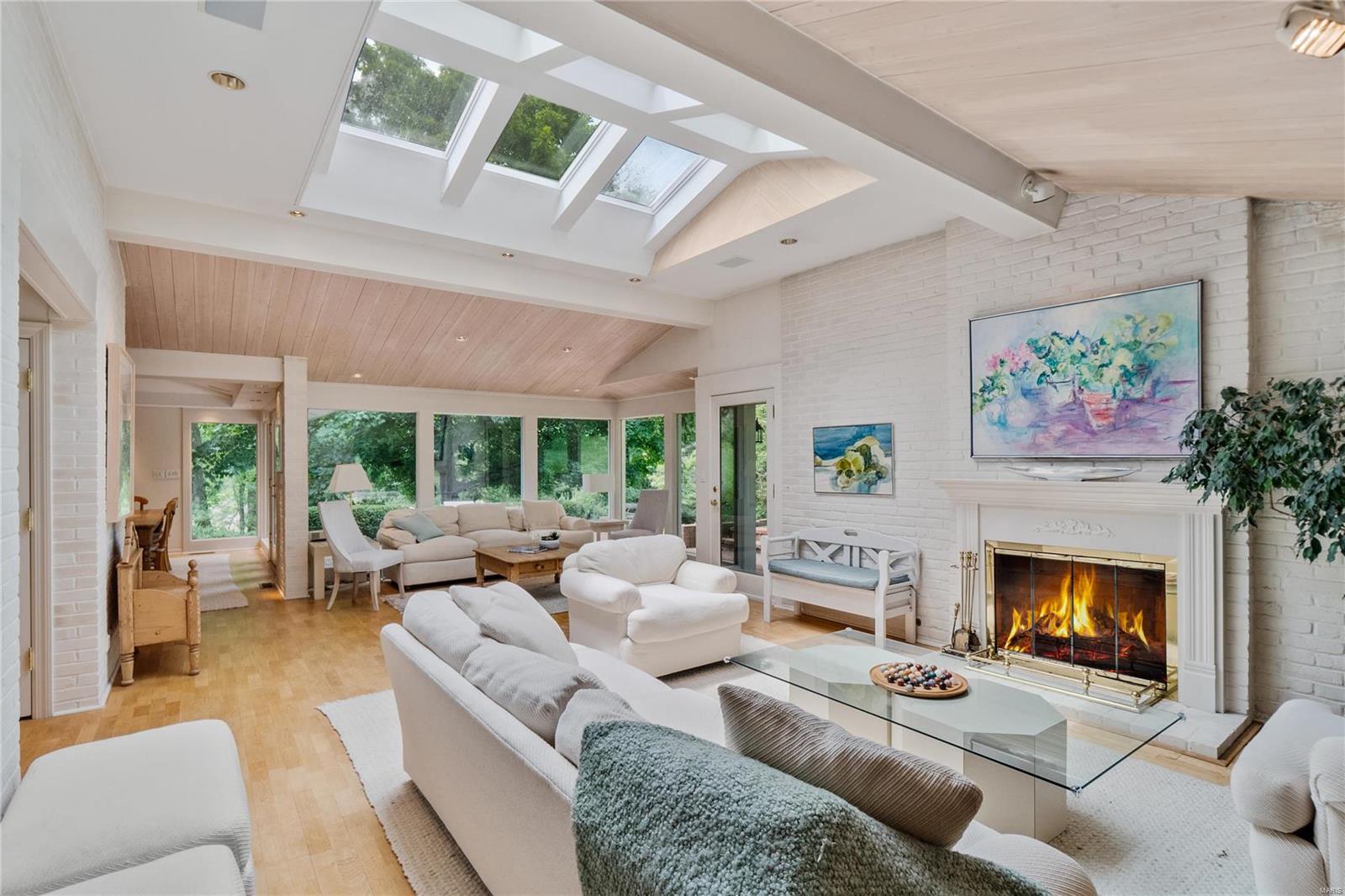 Charlesville Tr Lt Pt 7 Bdy Adj - Residential