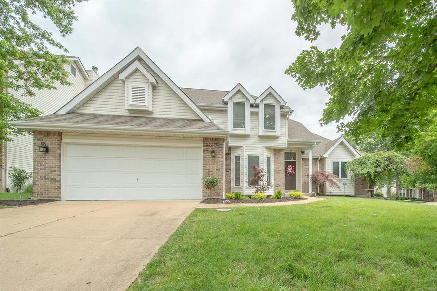 Buyer gains on this great house w/$50,000 recent updates!!! Curb appeal abounds w/fresh landscaping making this one a show stopper!! 1 ½ story w 2 story entry, Sep Din Rm, Great Room w/skylights provides a lot of natural light. Large Master suite w/coffered ceil, newly remodeled master bath w/double sink cabinet & pull out drawers, waterproof lux floors, walk in 4x6 shower w/rain shower, body jets, new toilet w/auto clean, soft close barn door, Walk in St Louis closet creates tons of storage w/bench. Kitchen w/solid surface counters, gas stove, new dishwasher plus breakfast rm w/bay win. New pedestal sink in ½ bath. Upstairs boasts large loft space for home office, 2 add’il spacious bedrooms & full bath. Man cave in LL w/ 2 bedrooms, Rec/Fam Rm & full bath. New blinds & fresh paint thru out. Garage recently dry wall w/amazing work space. Level fenced backyard w/new fence, patio &  corner cul de sac lot creates a lot of privacy. A Must see!