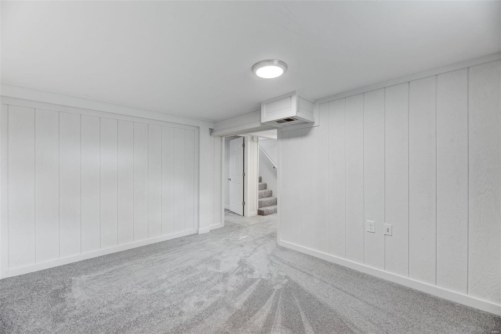 Sky Veu Acres Two - Residential