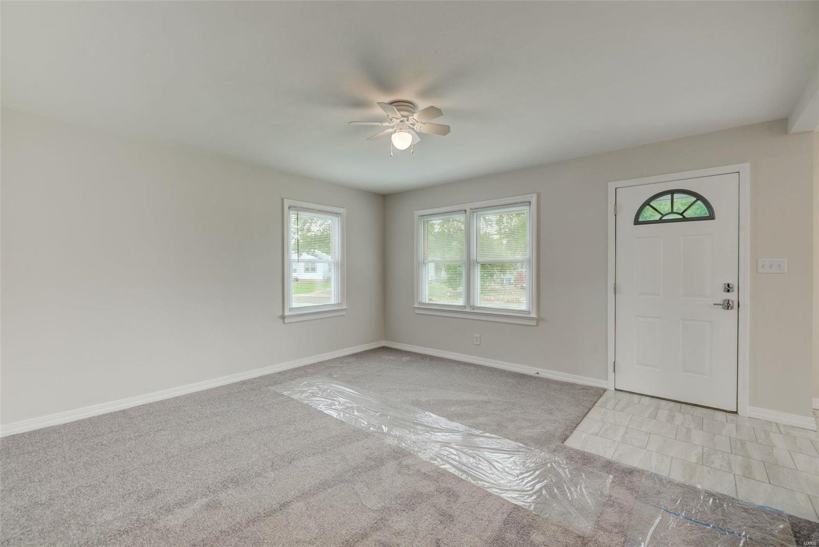 Sky Veu Acres Two - Residential