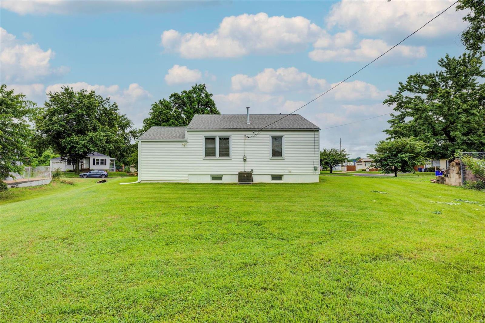 Sky Veu Acres Two - Residential