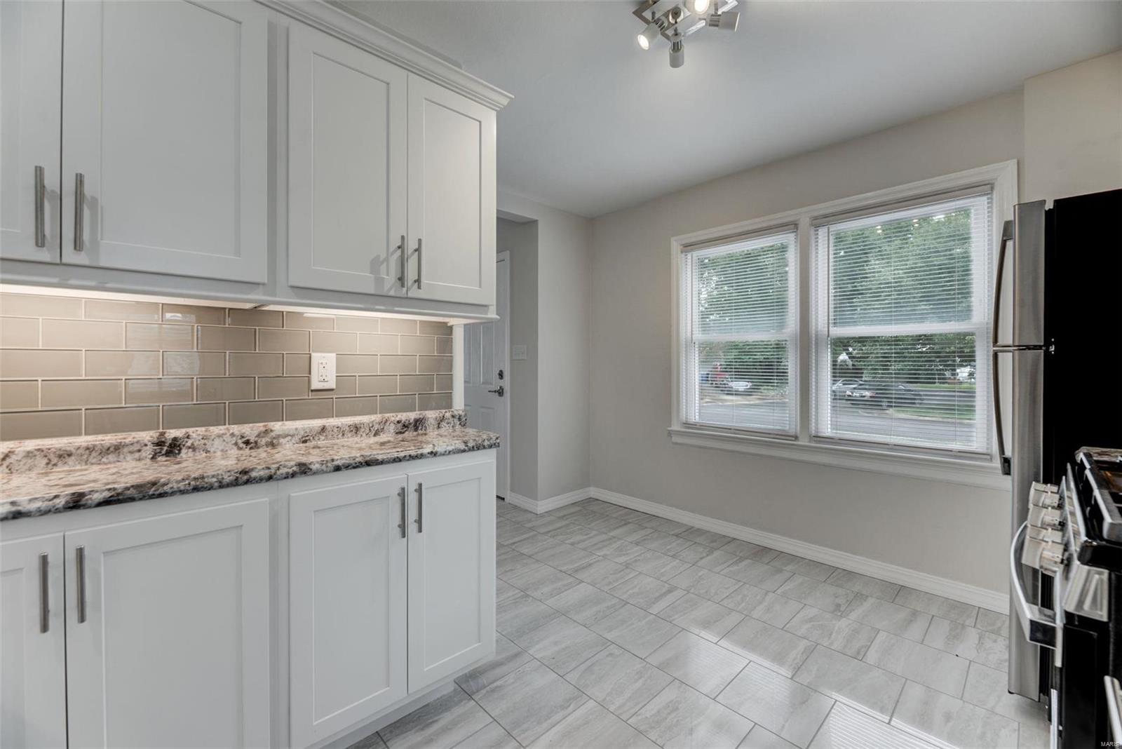 Sky Veu Acres Two - Residential