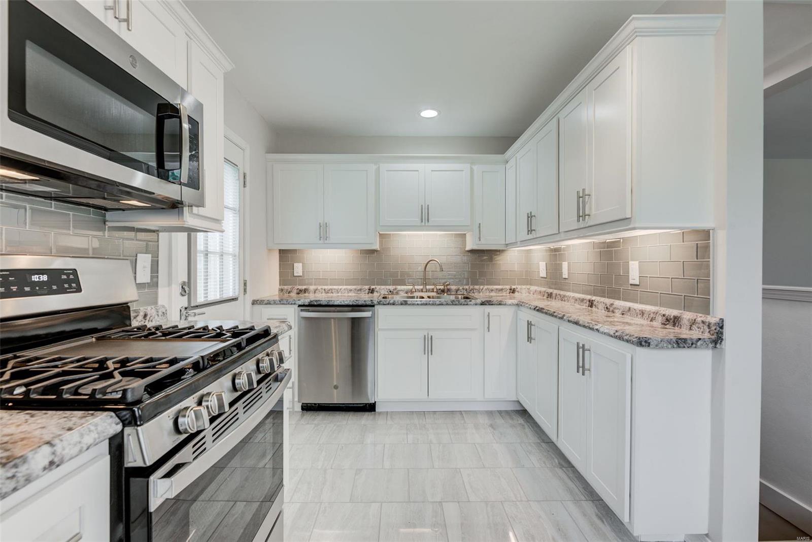 Sky Veu Acres Two - Residential