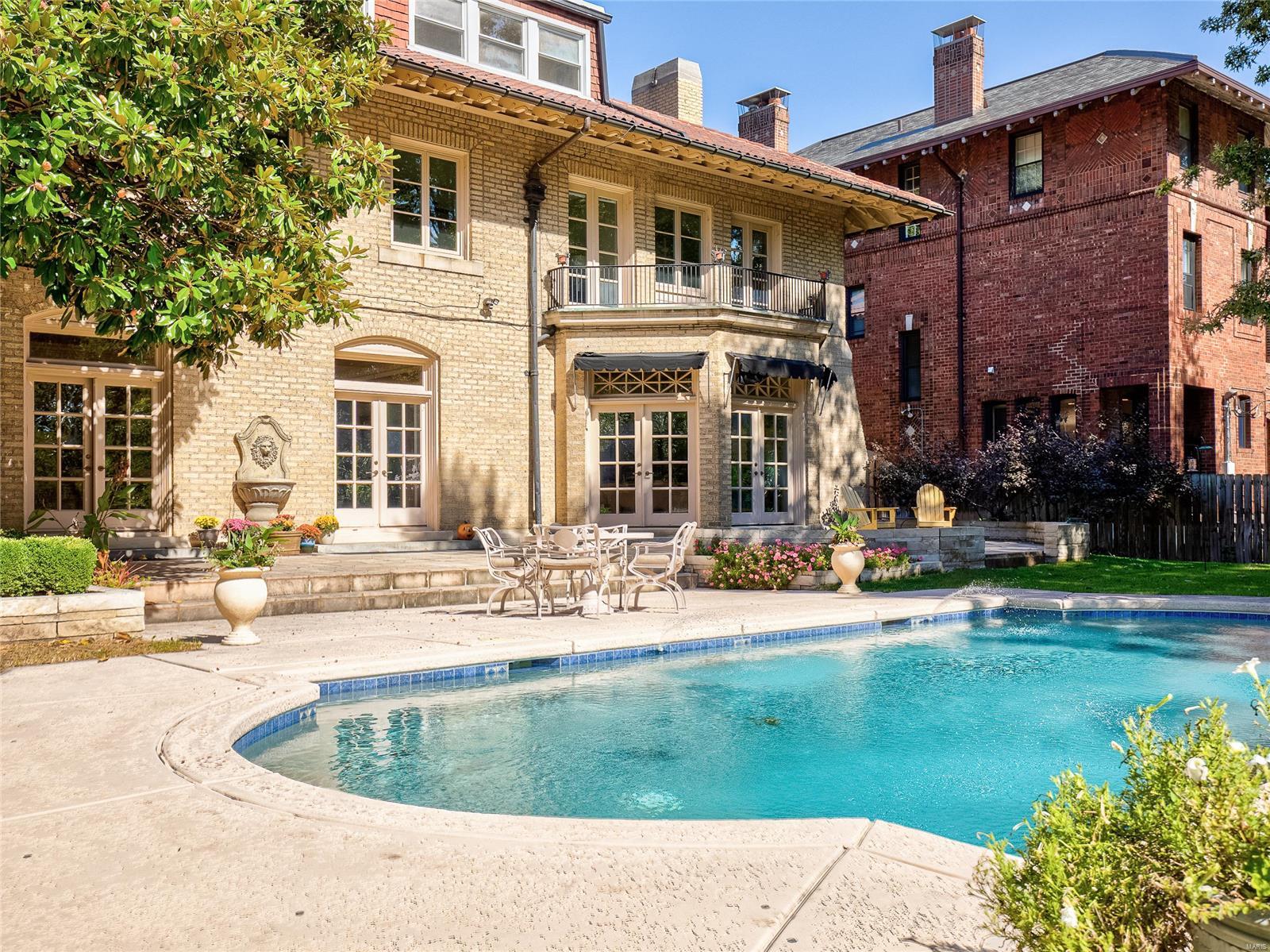 Kingsbury Place - Residential