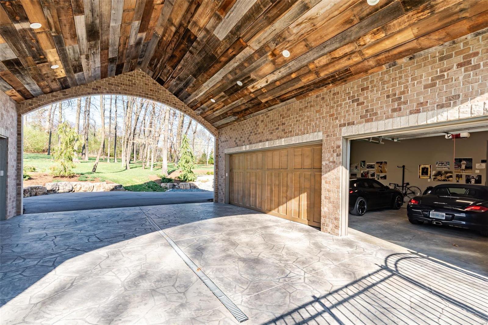 Section 25-45-5 (AKA lots 2&3 Radnor Rd - Residential