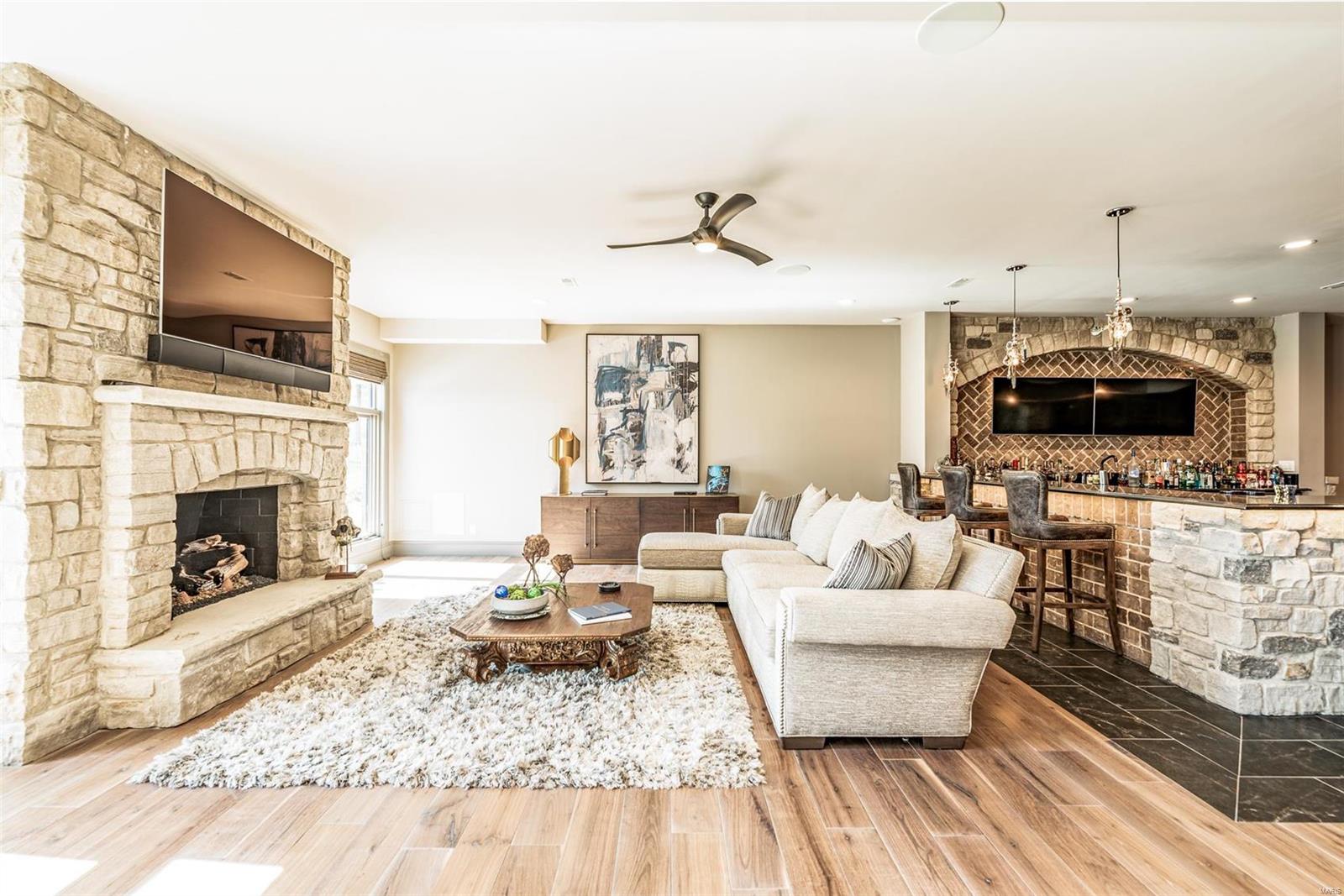 Section 25-45-5 (AKA lots 2&3 Radnor Rd - Residential