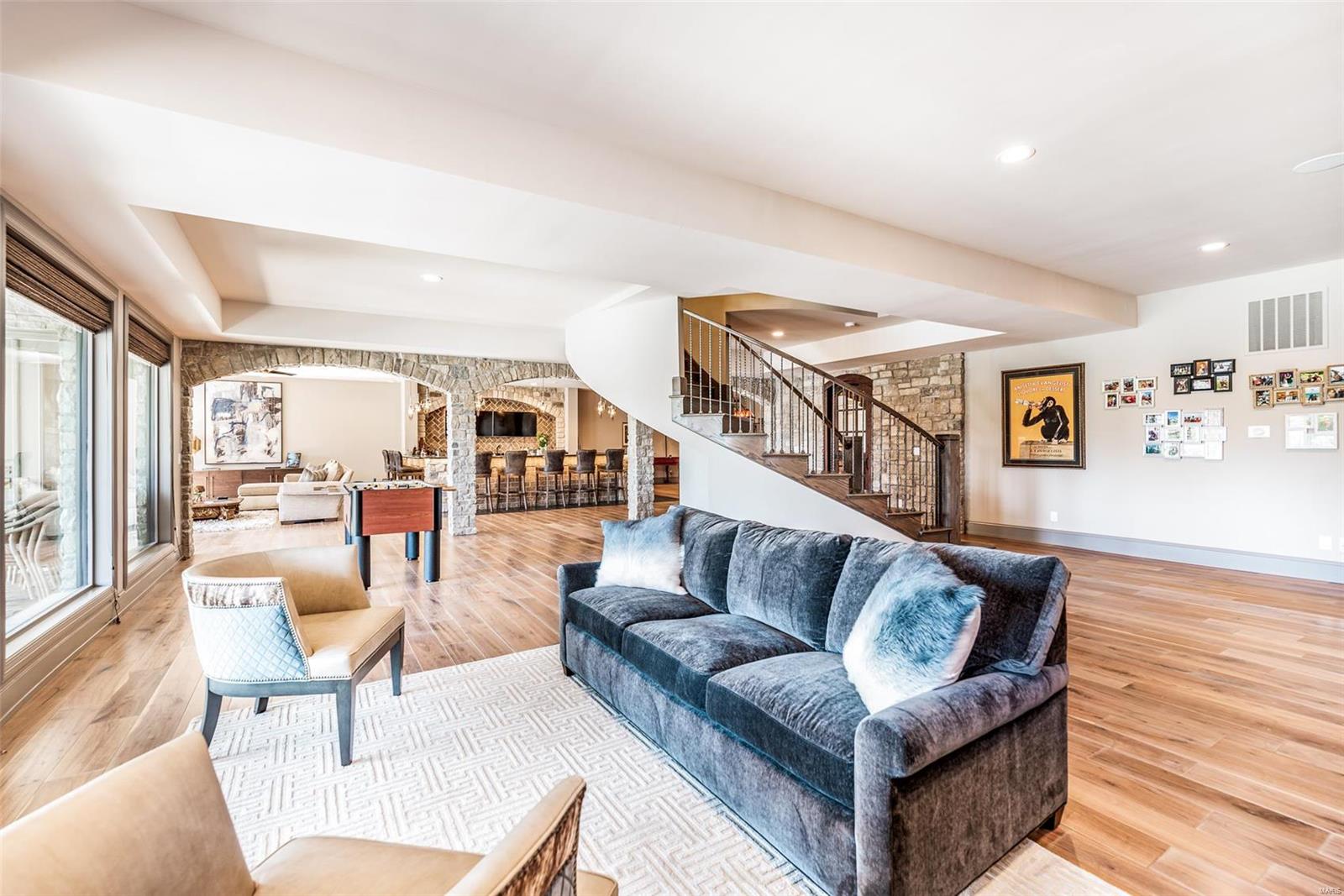 Section 25-45-5 (AKA lots 2&3 Radnor Rd - Residential