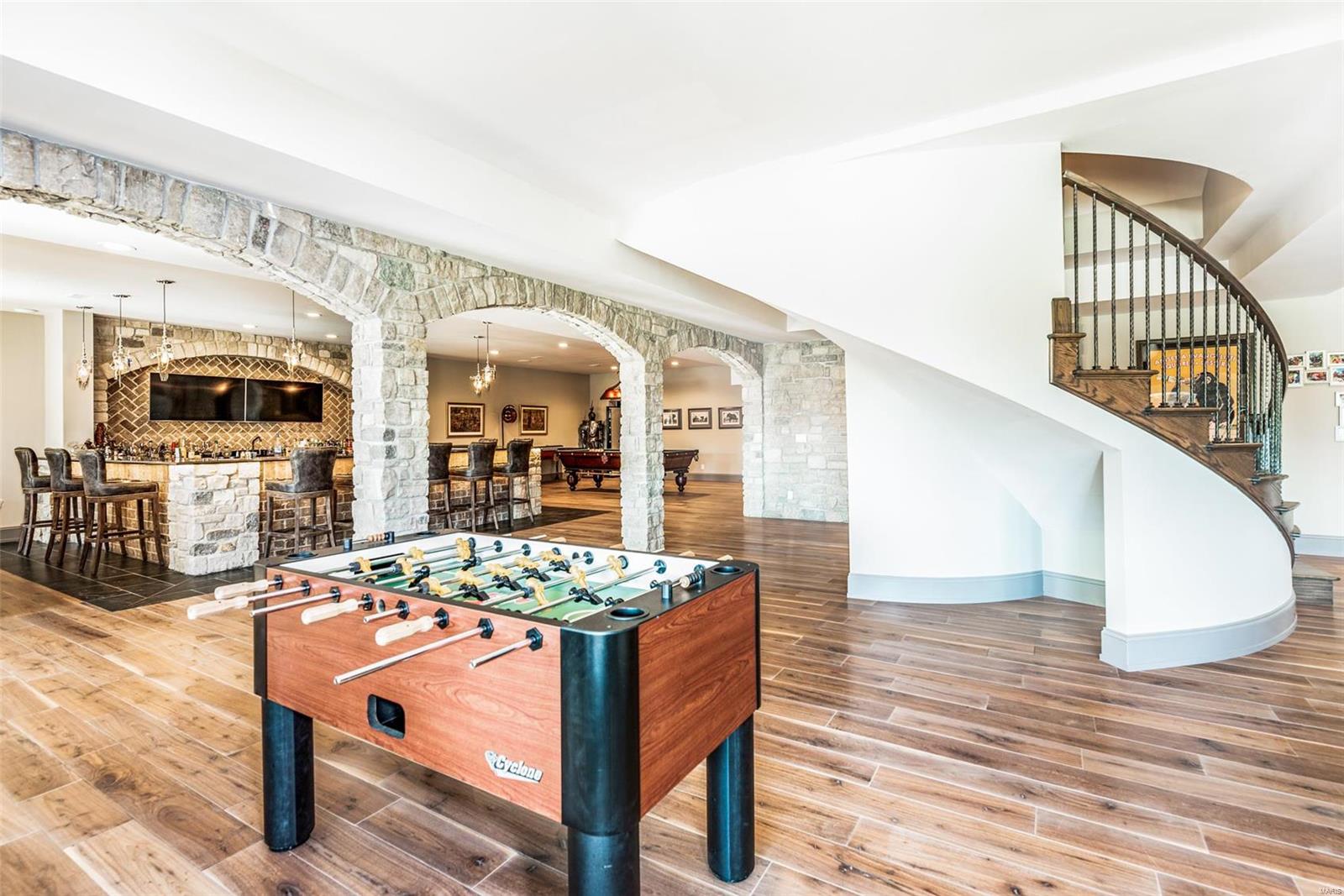 Section 25-45-5 (AKA lots 2&3 Radnor Rd - Residential