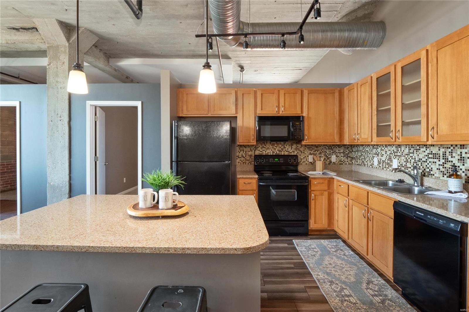 Annex Lofts Condo - Residential