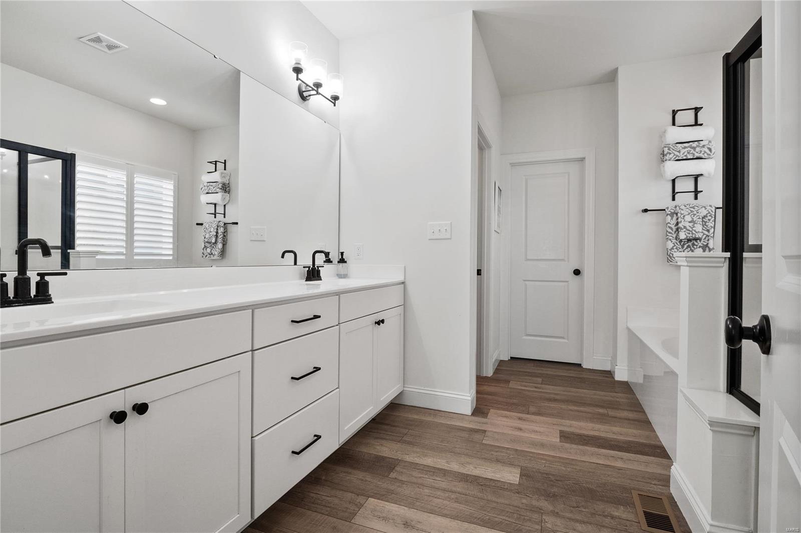 Fienup Farms Eight - Residential