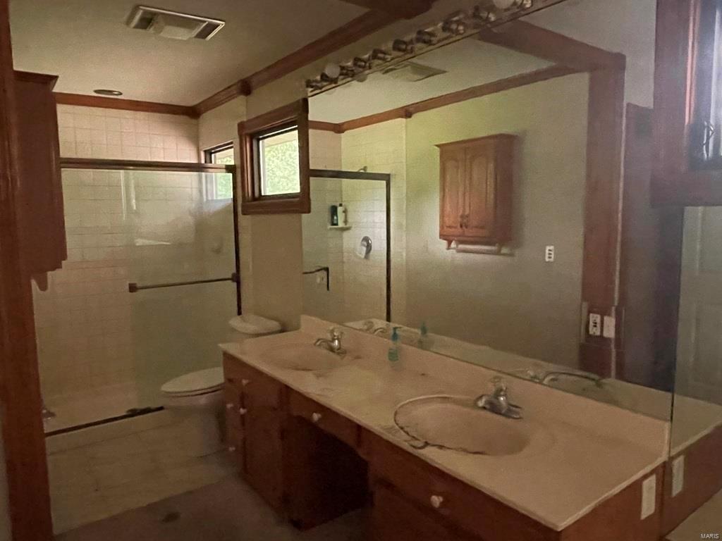 Country Hill Estates - Residential