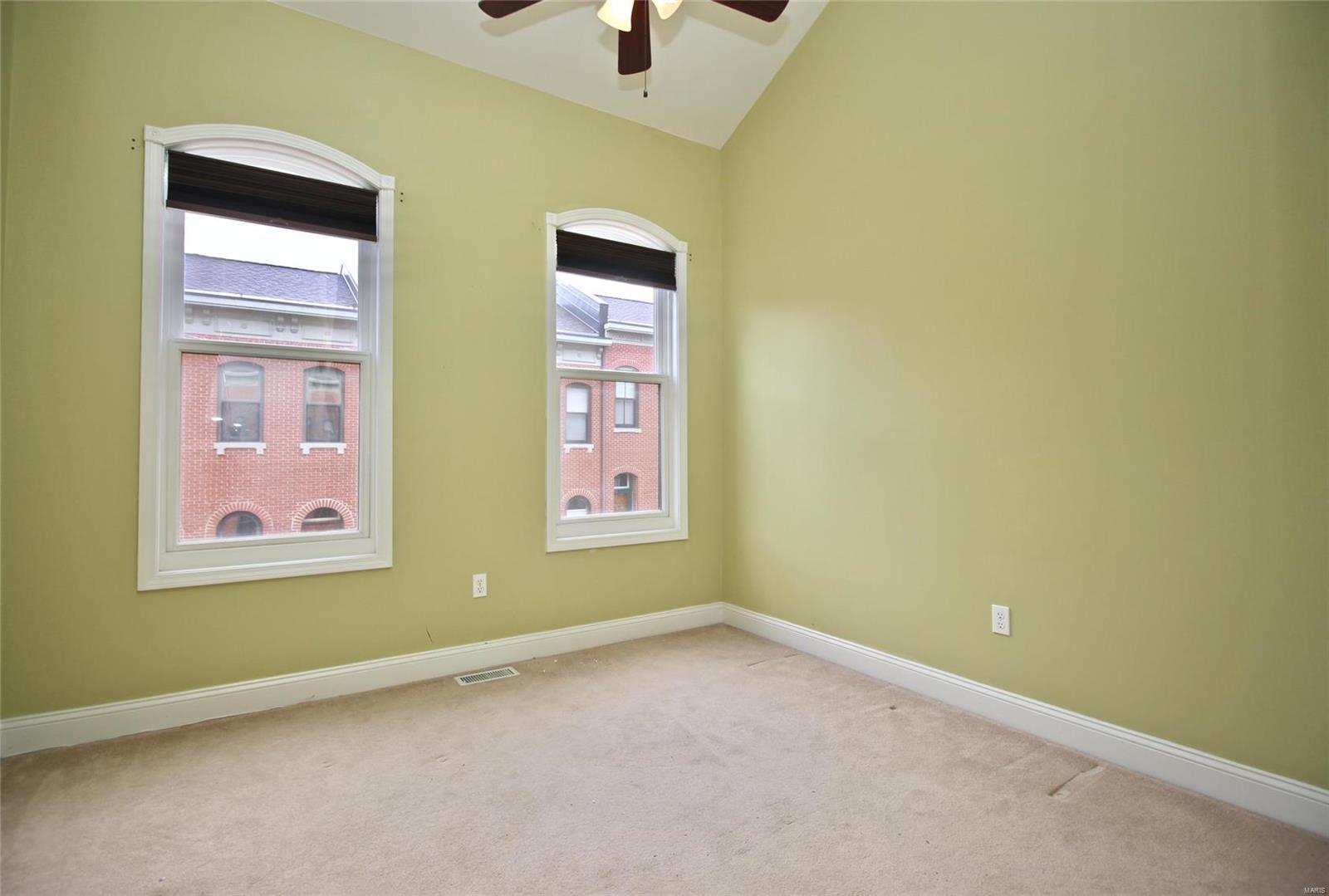 Lafayette Walk Condo 02 - Residential Lease