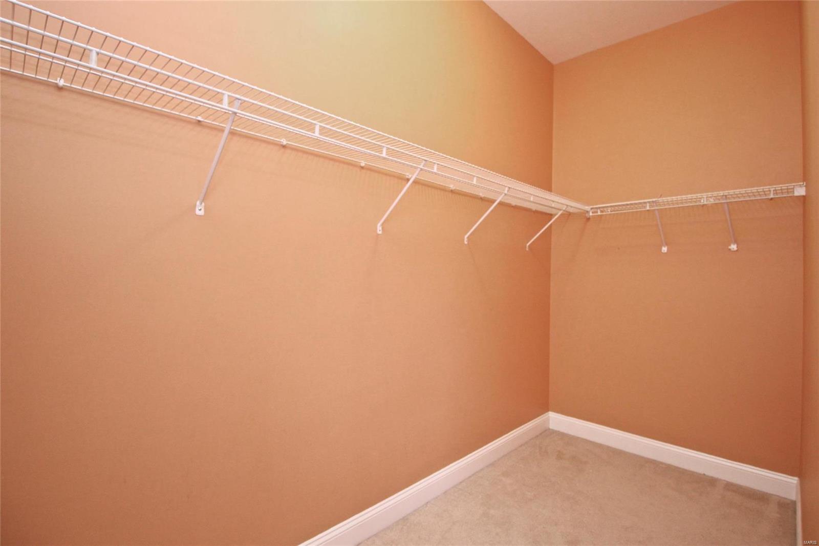 Lafayette Walk Condo 02 - Residential Lease