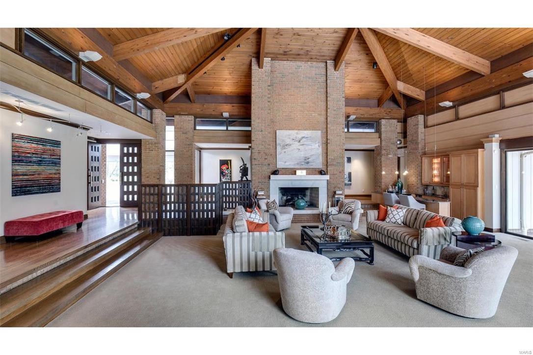 Log Cabin Estates Corr Of - Residential