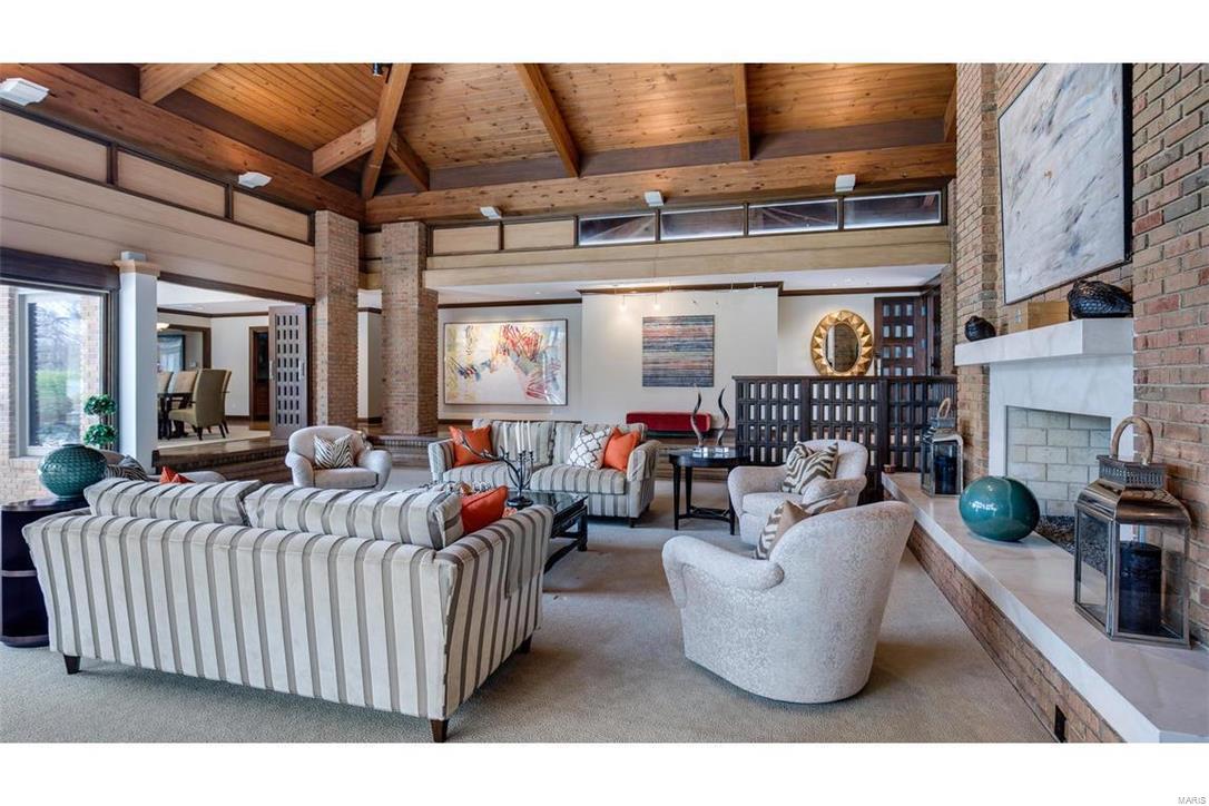 Log Cabin Estates Corr Of - Residential