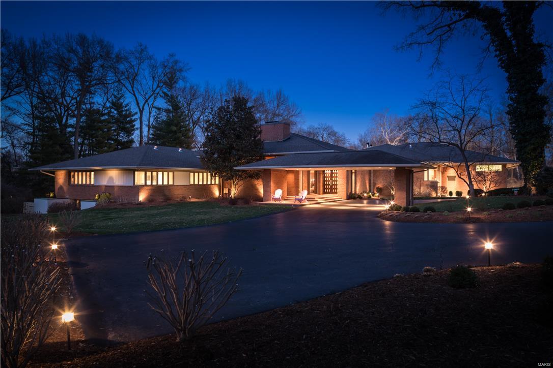 Log Cabin Estates Corr Of - Residential