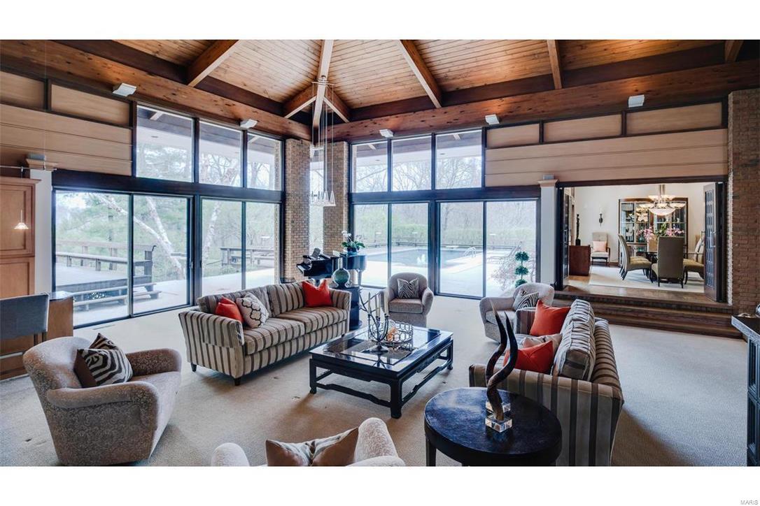 Log Cabin Estates Corr Of - Residential