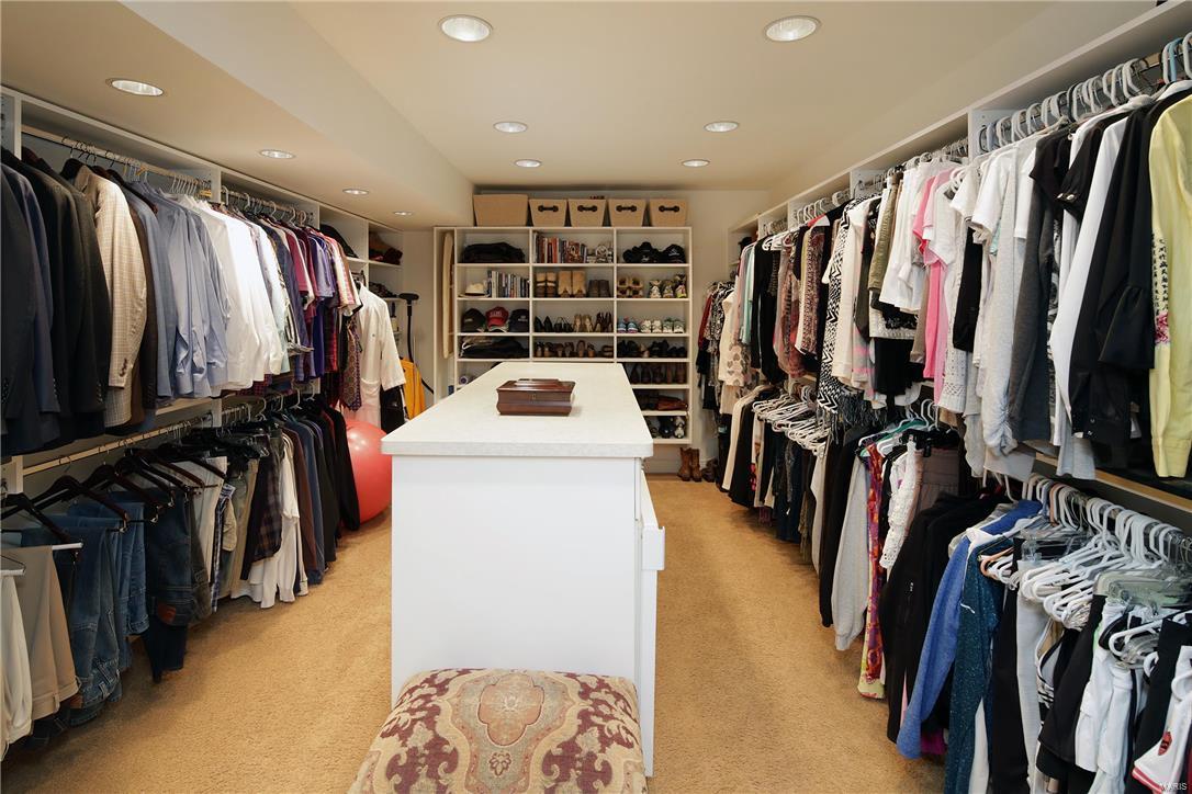 Log Cabin Estates Corr Of - Residential