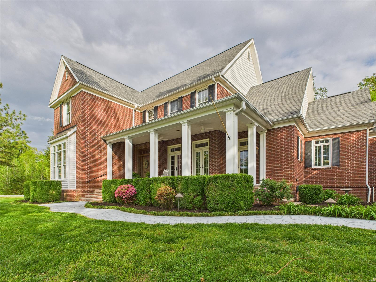 262 Woodland Hill Road