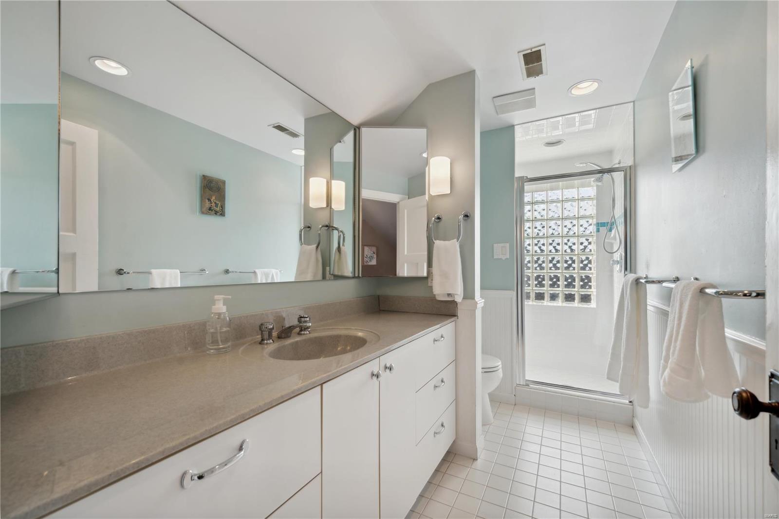 Hillcrest - Residential