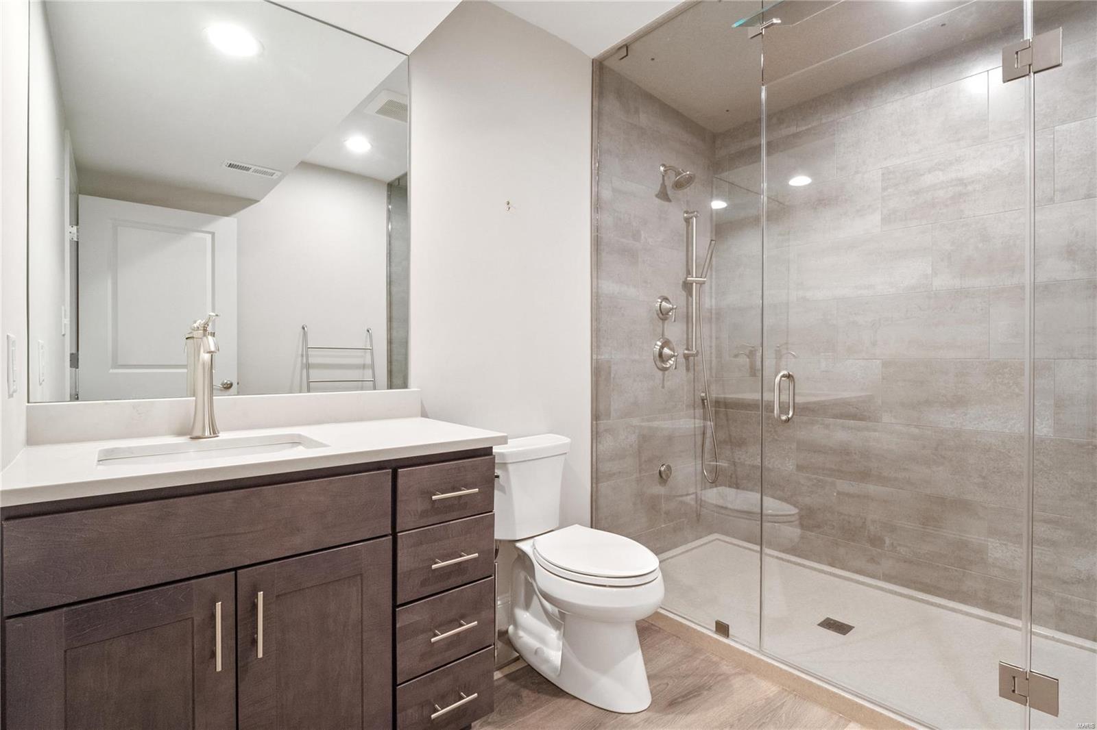 Clayton Gardens - Residential